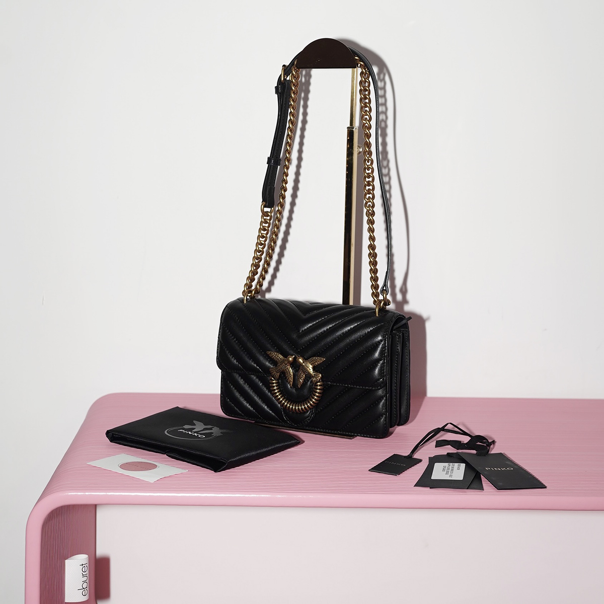 PINKO LOVE ONE MINI DC V-QUILT NAPPA JEWEL BUCKLE BLACK / Черный M00030