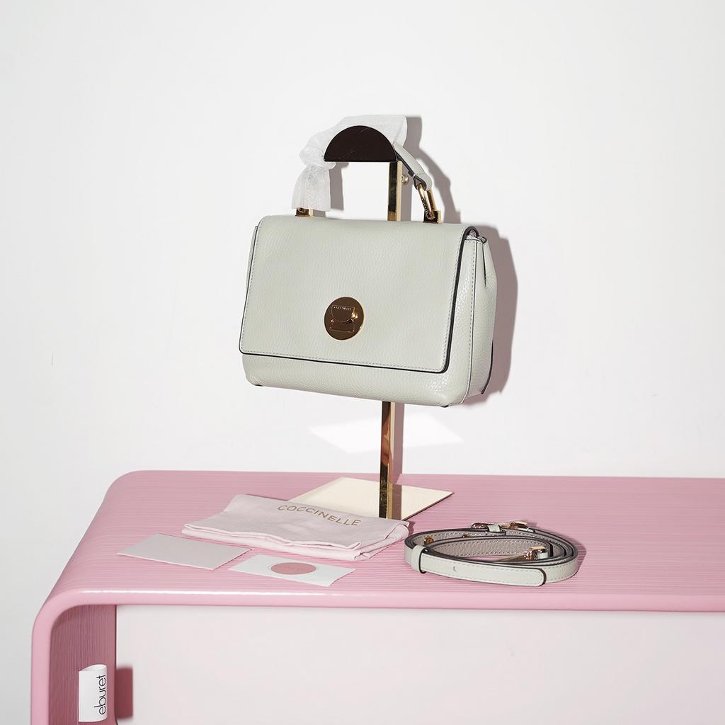 COCCINELLE LIYA TOP HANDLE цвет Сeladon green  / Мятный M00739