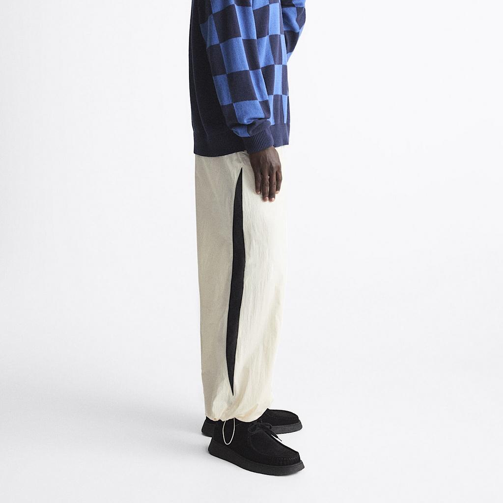 МУЖСКИЕ СПОРТИВНЫЕ БРЮКИ ZARA TECHNICAL TROUSERS WITH TAPING OYSTER WHITE M00599