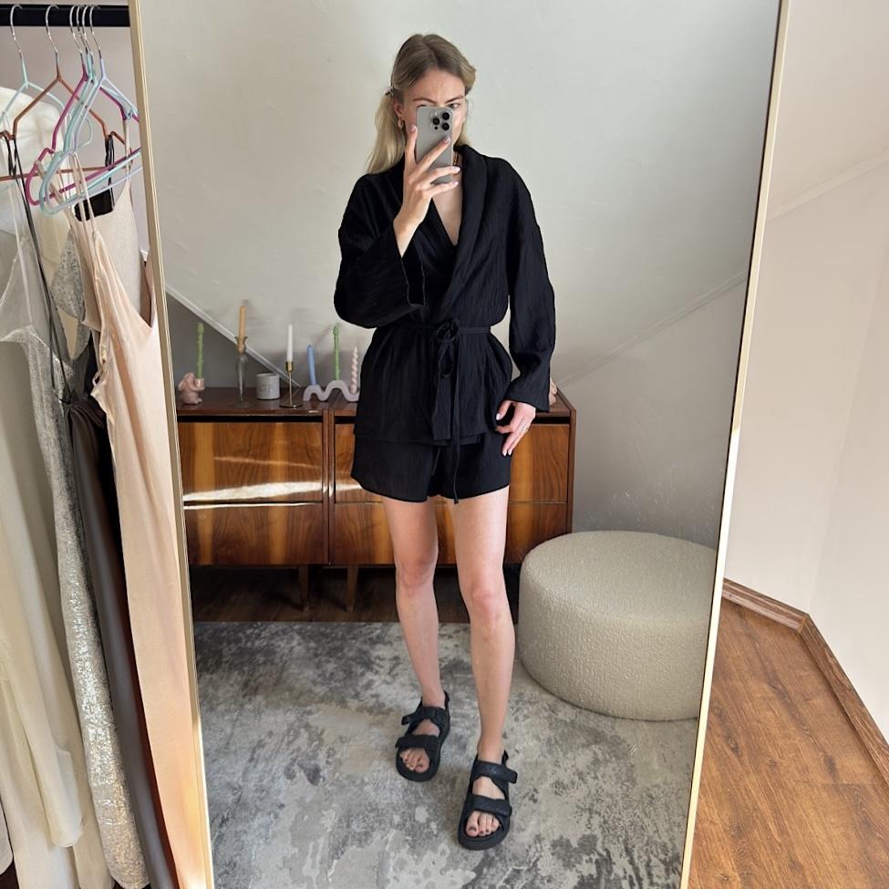 КИМОНО И ШОРТЫ ZARA TEXTURED WRAP KIMONO BLACK / ЧЕРНЫЙ M00578