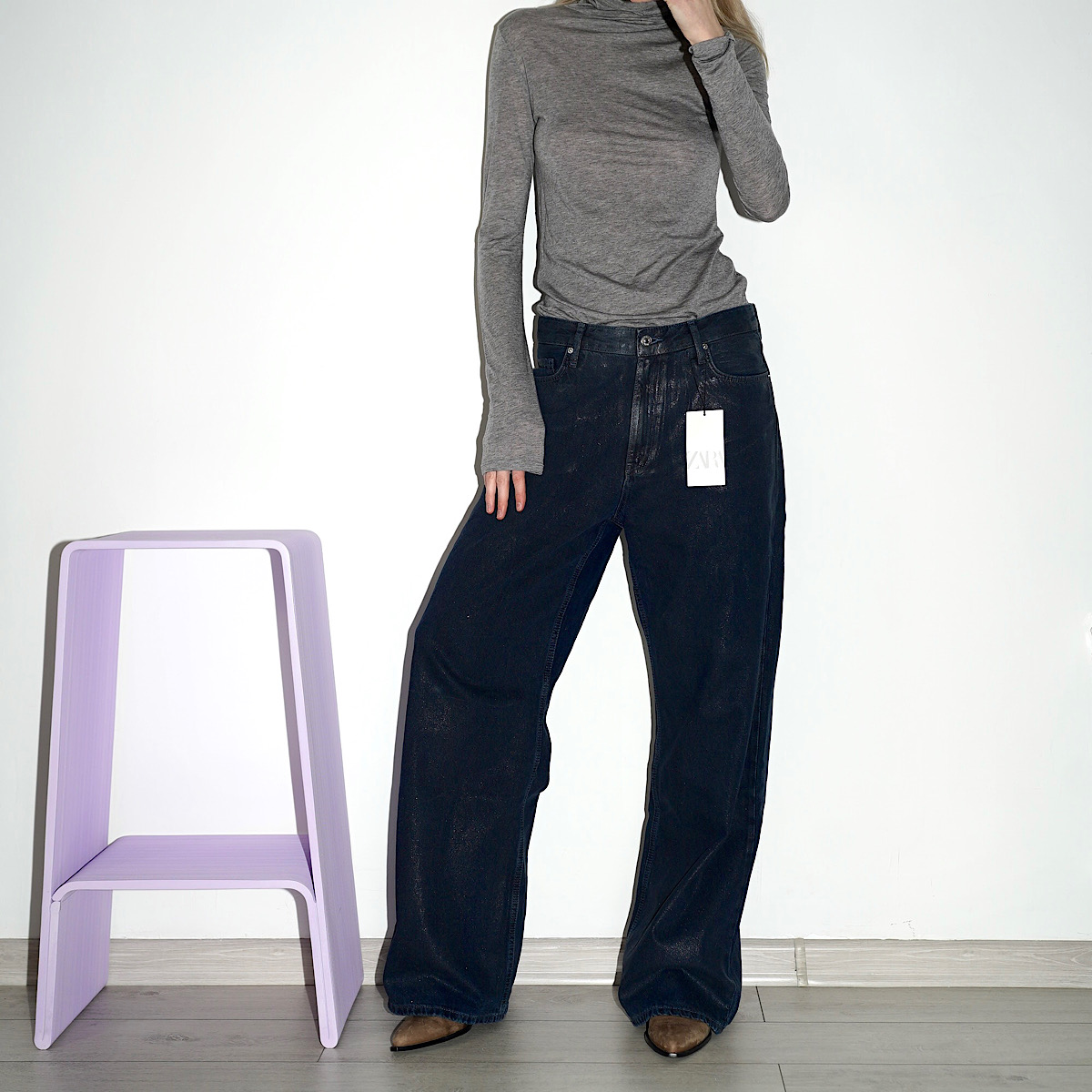 МЕТАЛЛИЗИРОВАННЫЕ ДЖИНСЫ ZARA TRF LOOSE-FIT MID-RISE JEANS MIDNIGHT BLUE / СИНИЙ M00489