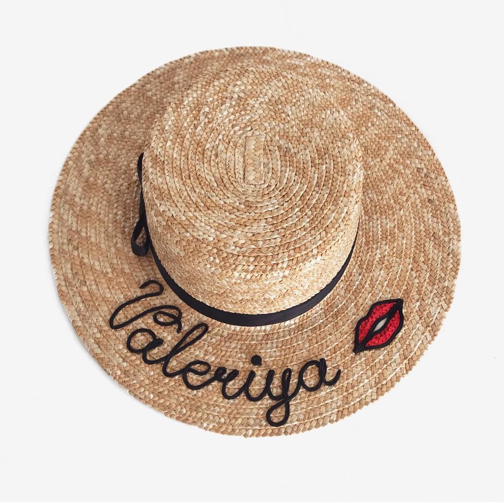 Канотье из соломы с ручной вышивкой персонализация