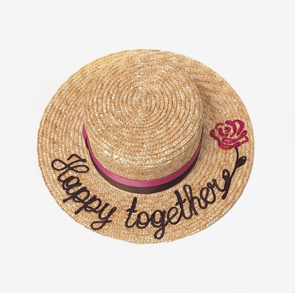 Канотье из соломы с ручной вышивкой "Happy …"