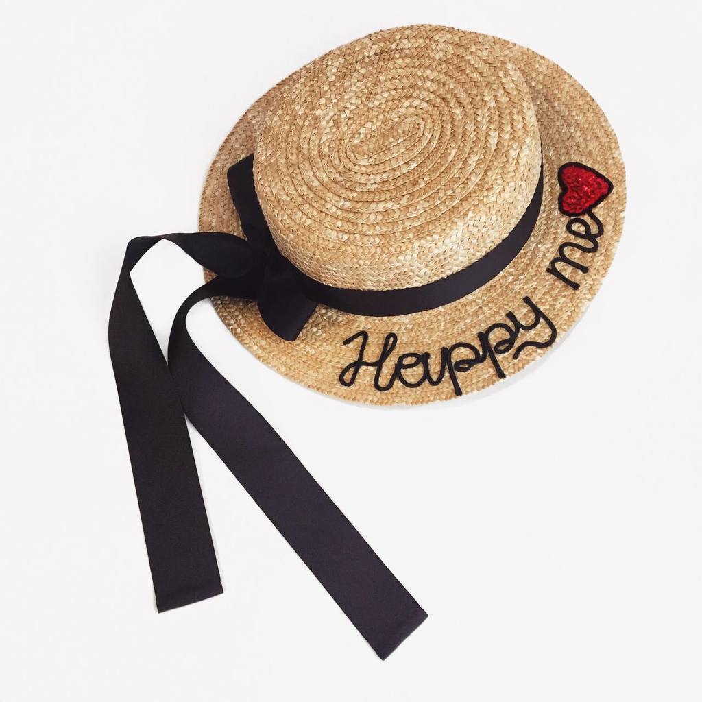 Канотье из соломы с ручной  вышивкой "Happy me"