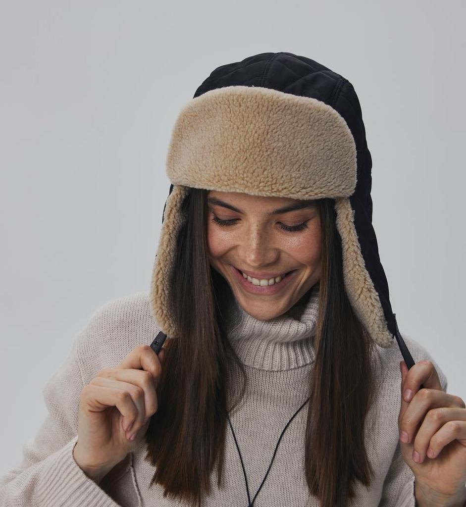 Ушанка TEDDY из стеганной ткани/бежевый