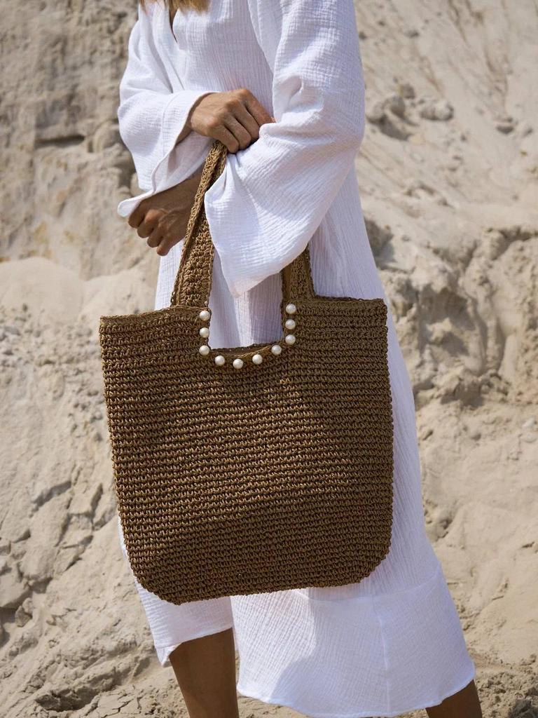 Сумка из тойо с удлинёнными ручками и жемчугом Majorica/загар