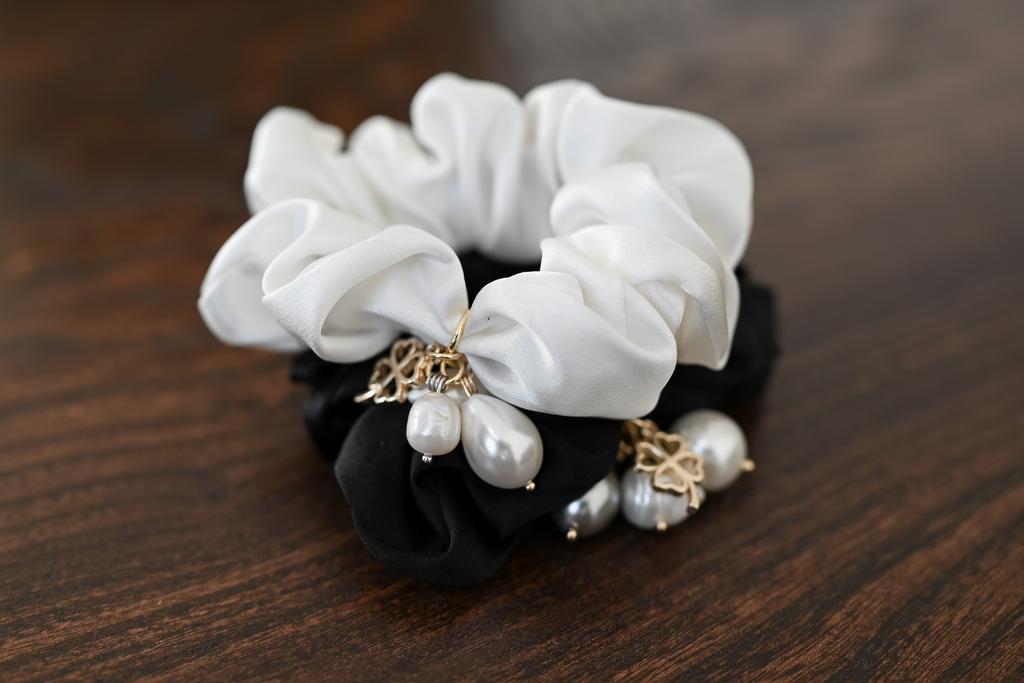 Резинка из натурального шёлка Mulberry «Four leaf clover»