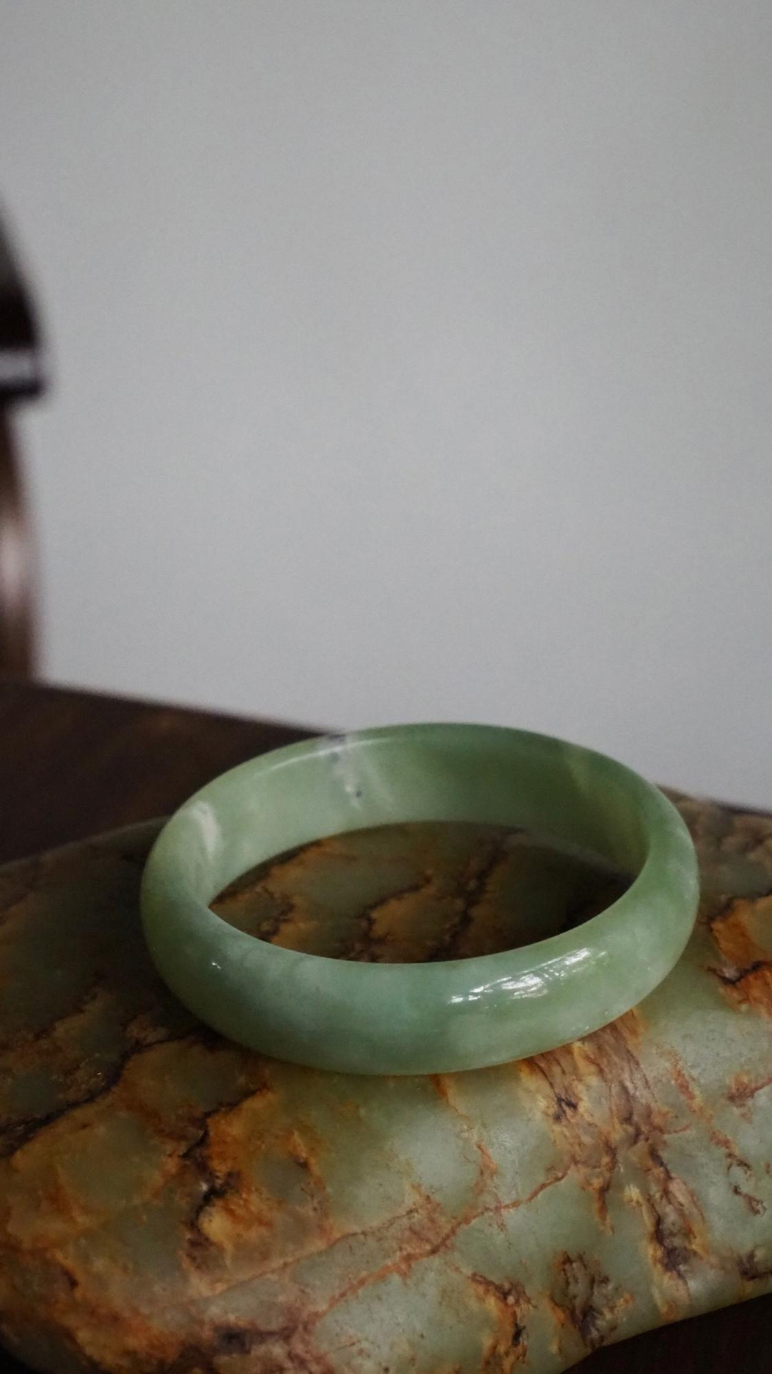 Нефритовый браслет №4