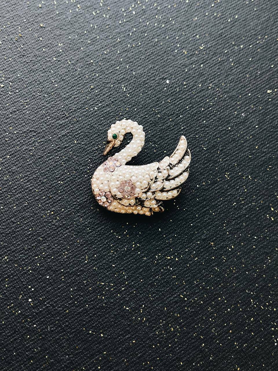 Винтажная брошь Лебедь