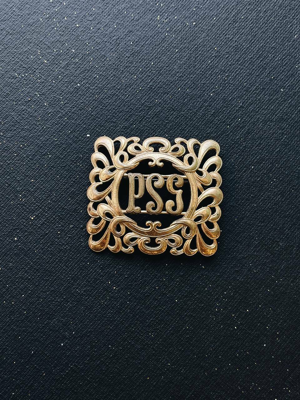 Винтажная брошь PSS