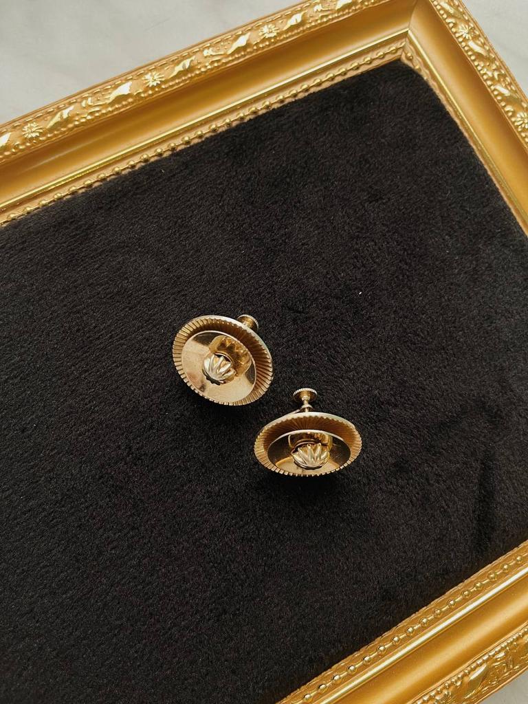 Винтажные клипсы кружки