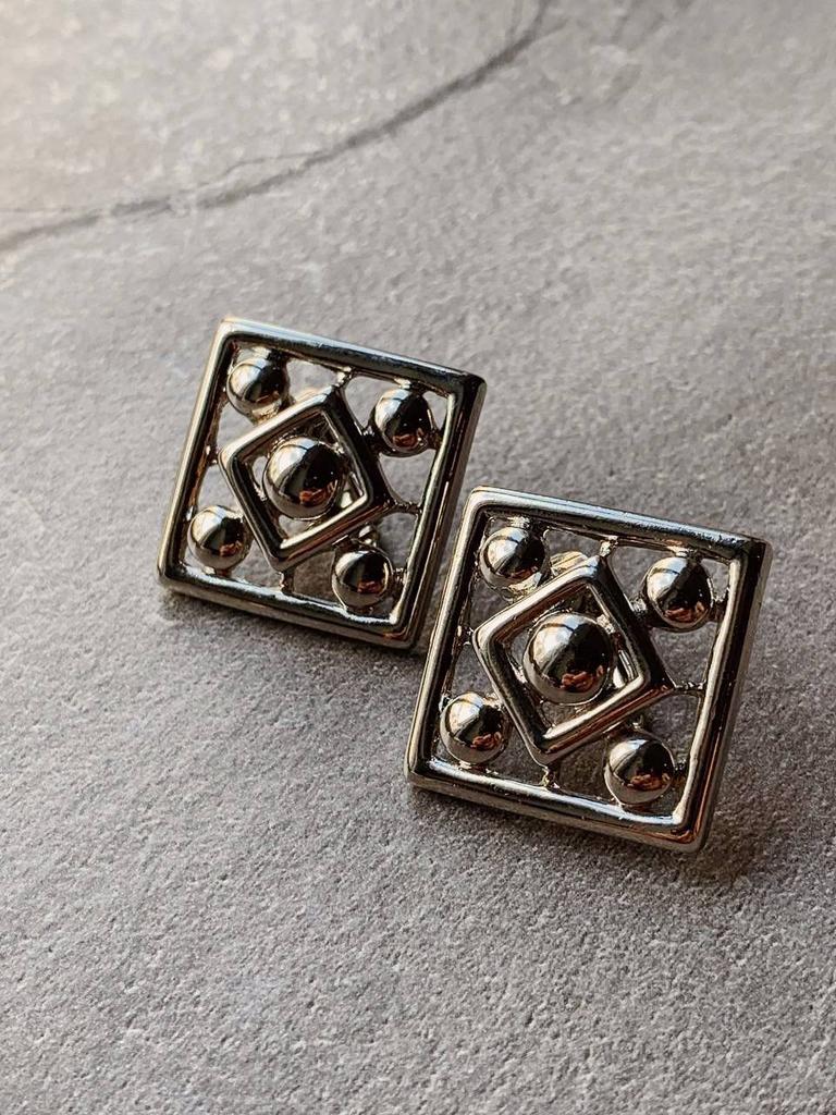 Винтажные клипсы «Квадраты с узором»