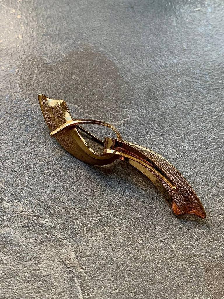 Винтажная брошь «Ленточка»