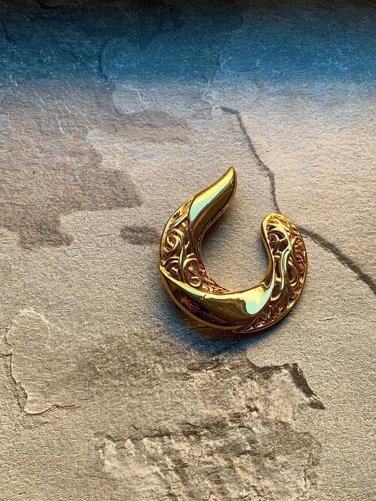 Винтажная брошь «Curly-2»