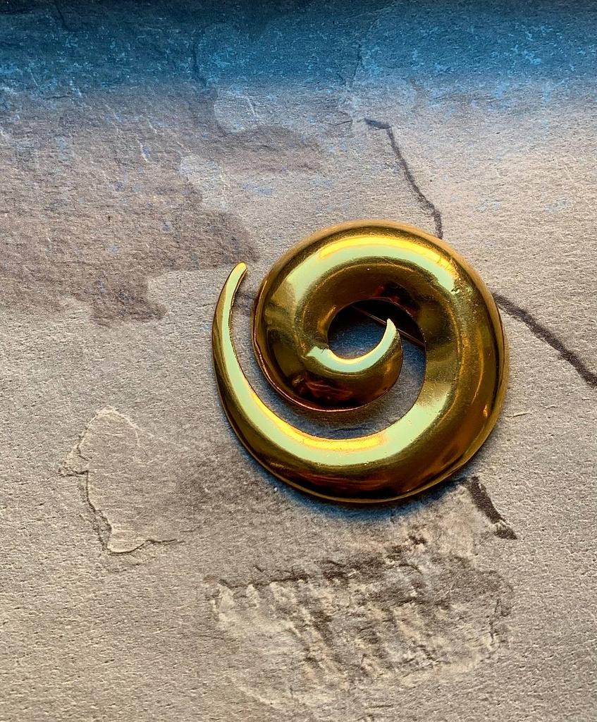 Винтажная брошь «Spirit»