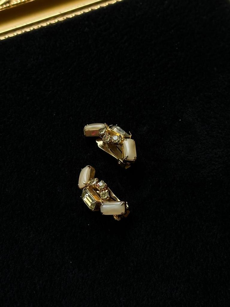 Винтажные клипсы «Блеск кристаллов»