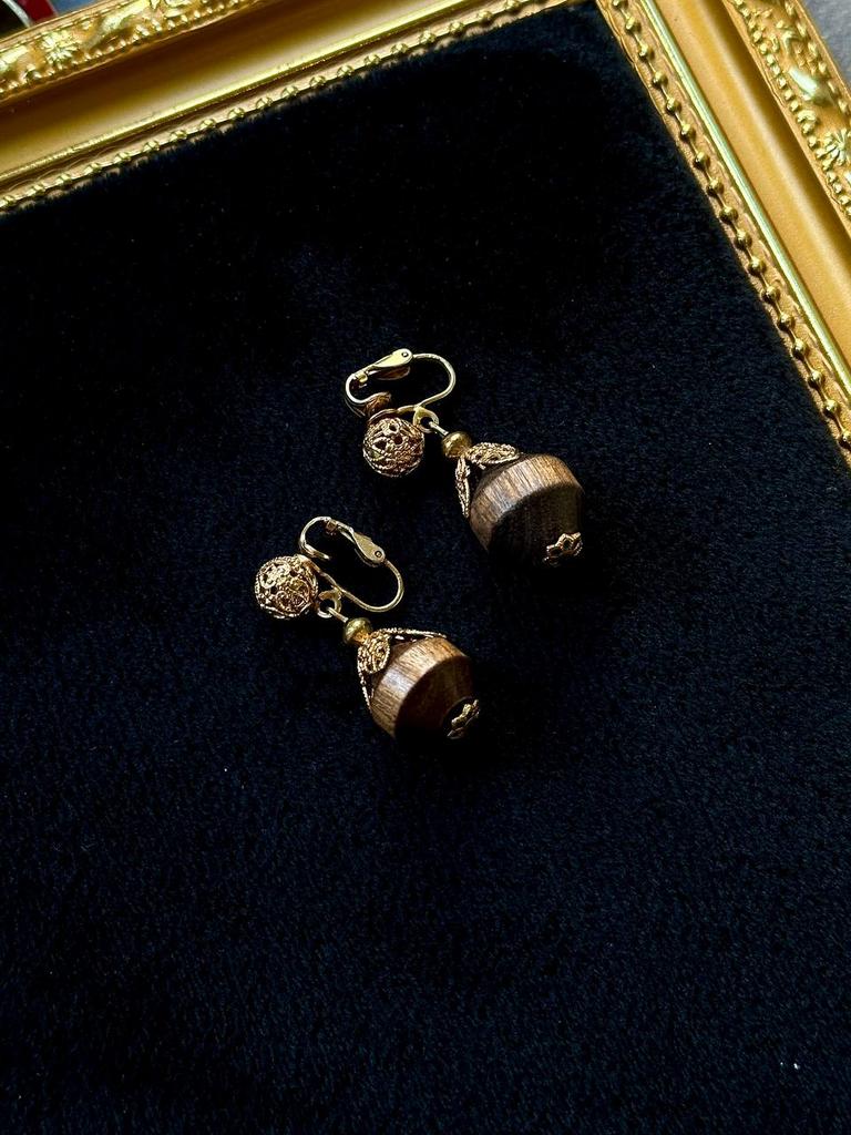 Винтажные клипсы «Аутентичные»