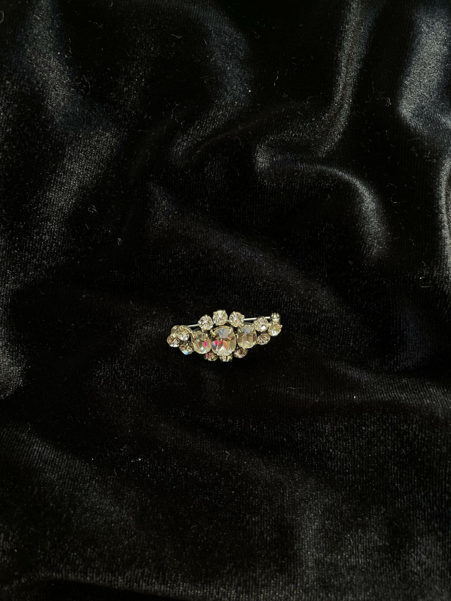 Винтажная брошь «Алмазная россыпь»