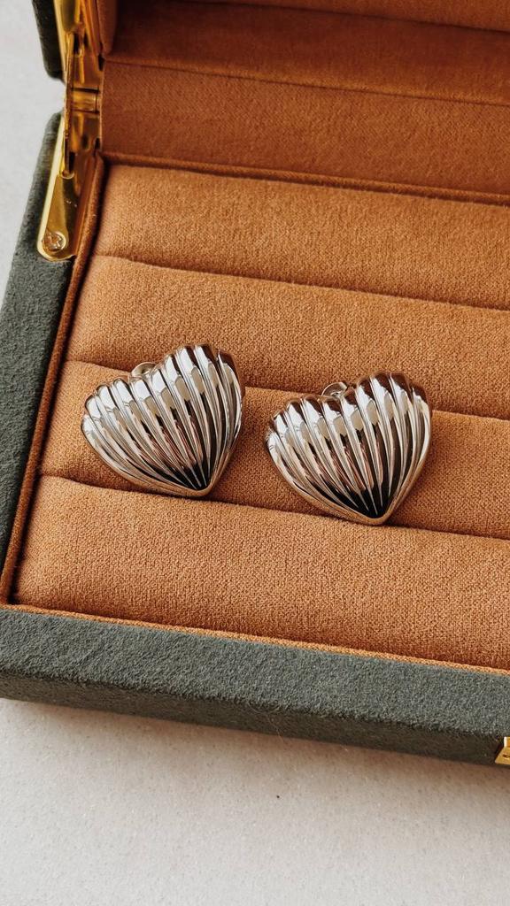 Серьги «Морское сердце» в серебряном оттенке