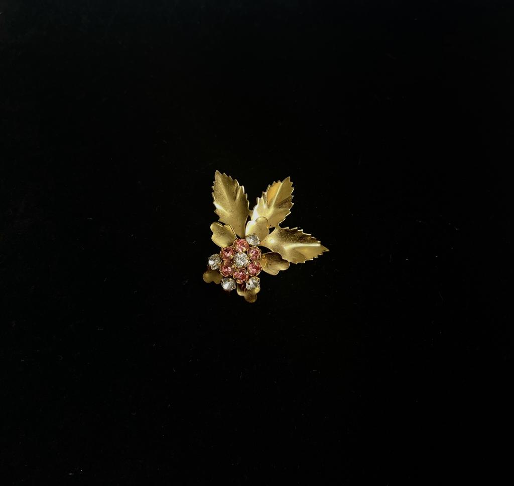 Винтажная брошь «Pink princess-2»