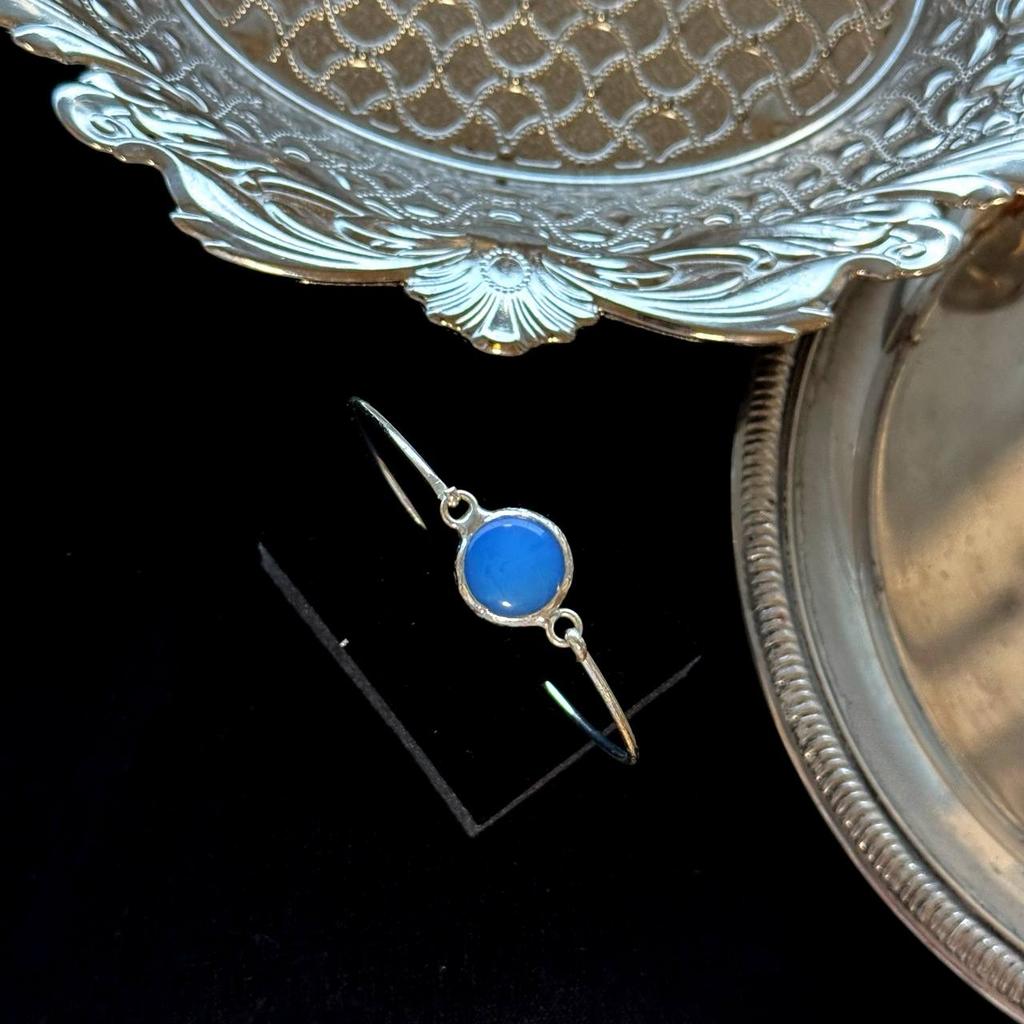 Браслет с опалом