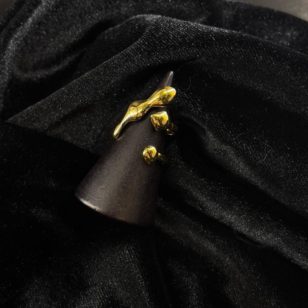 Кольцо «Блик волнений»