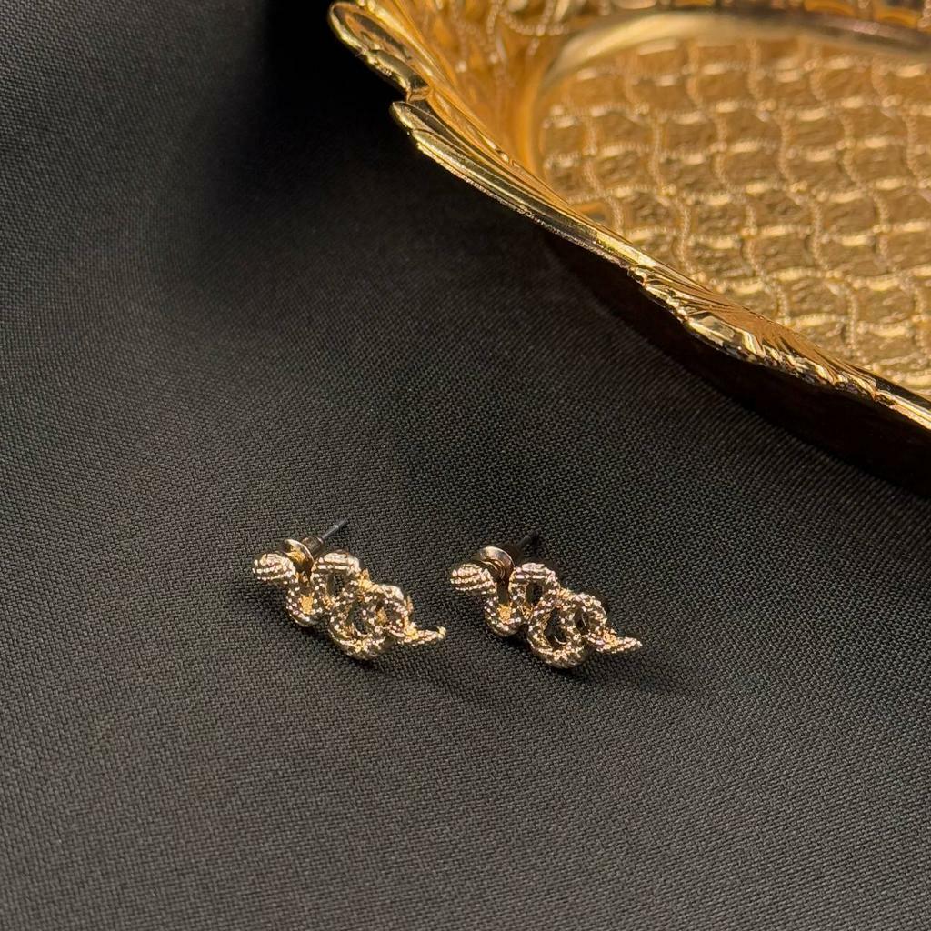 Серьги «Призрачные змейки»