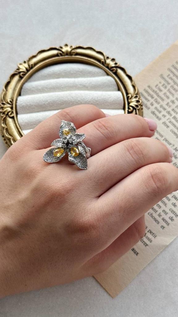 Кольцо «Цветок Солнца» 16 размер