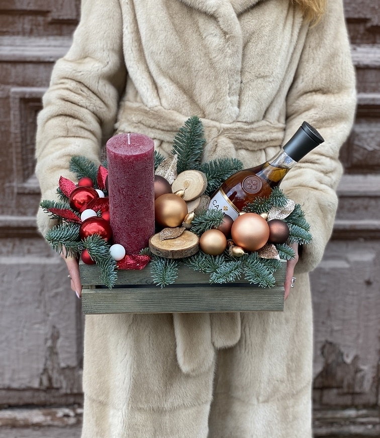 Ящик с вашей бутылкой №698