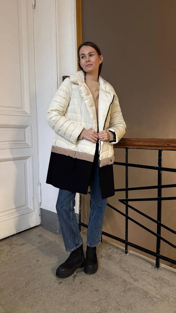Пуховик Moncler, 44
