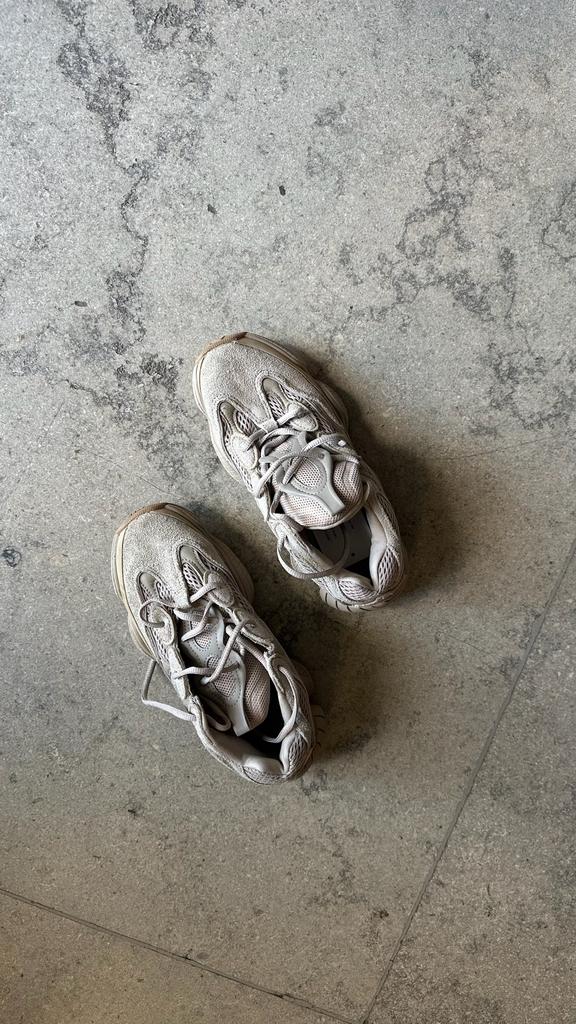 Кроссовки Adidas Yeezy 400, US 6