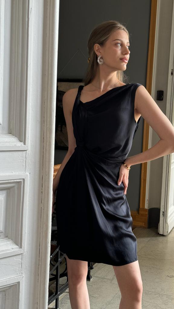 Платье Prada, 42