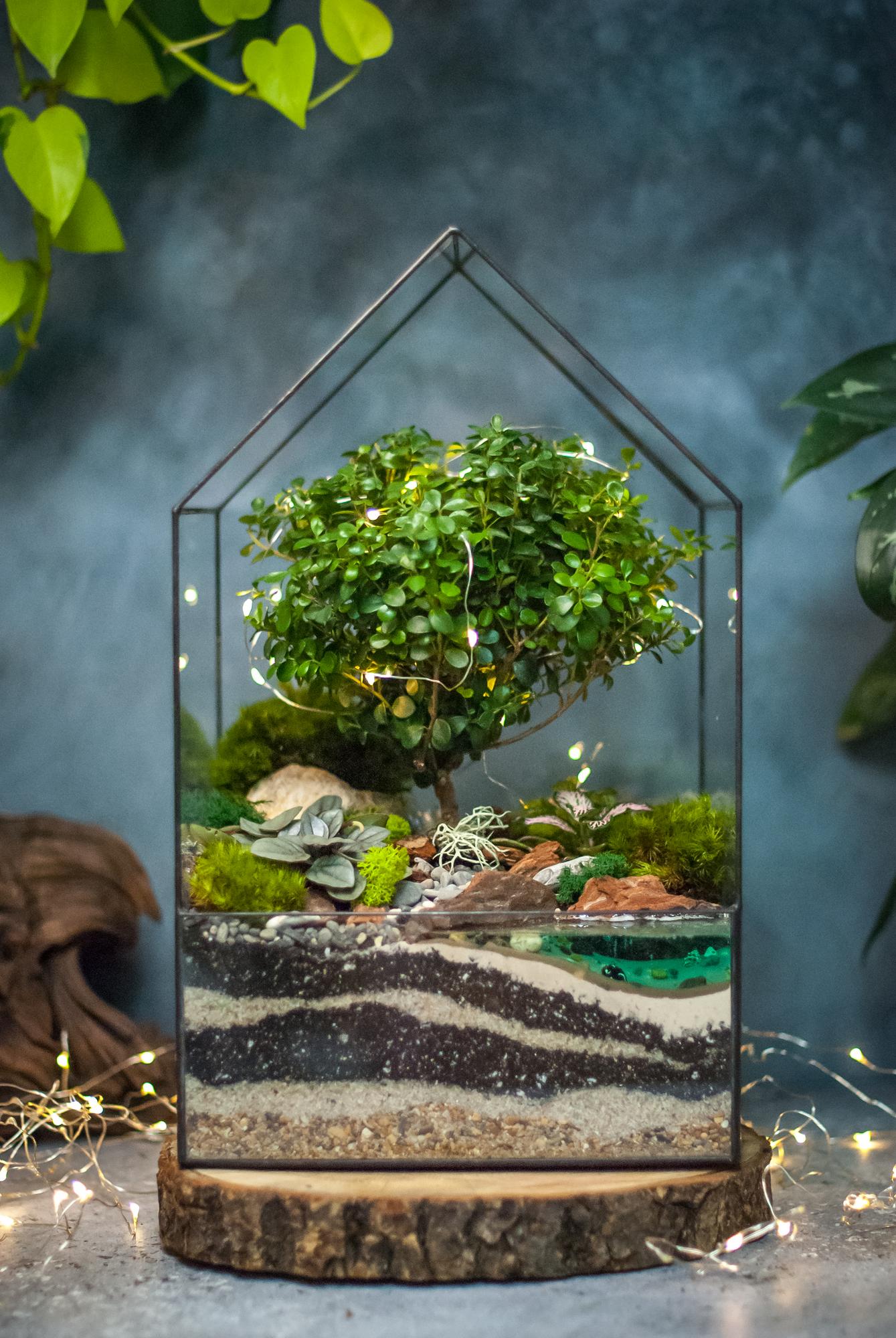 Бонсариум Домик с мирсиной и озером