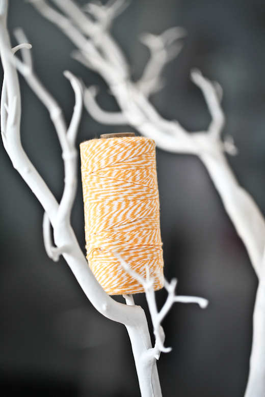 шнур ярко-желтый