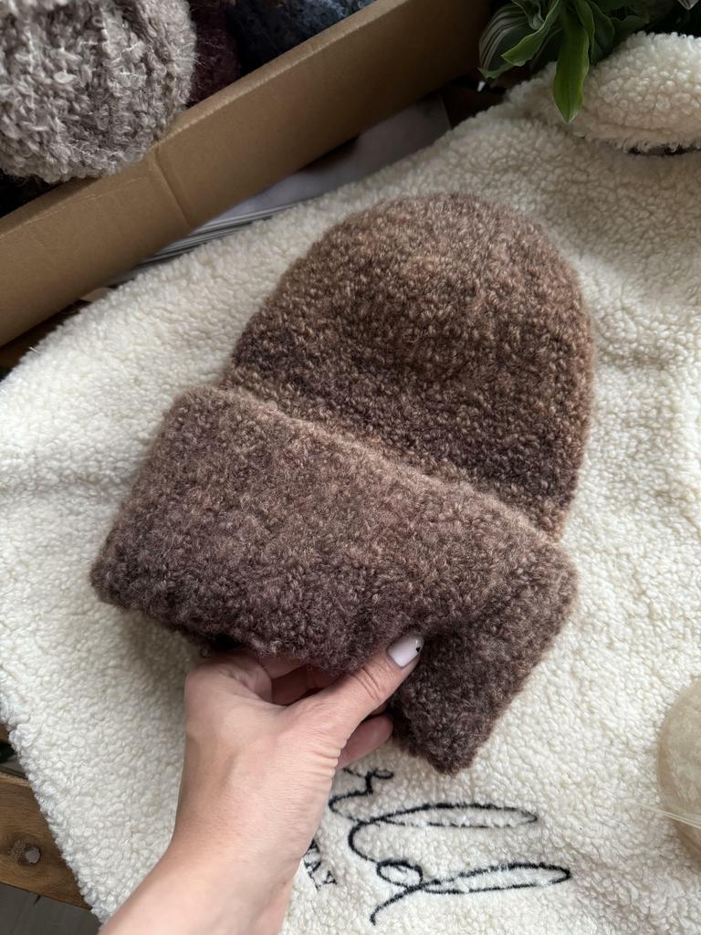 Шапка из букле Oslo hat