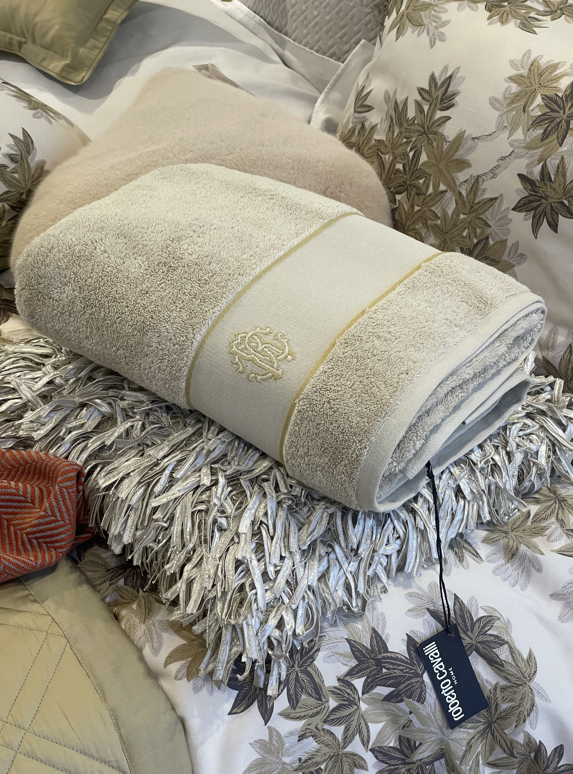 Большое банное полотенце Roberto Cavalli Golden New, бежевое, 100*150см