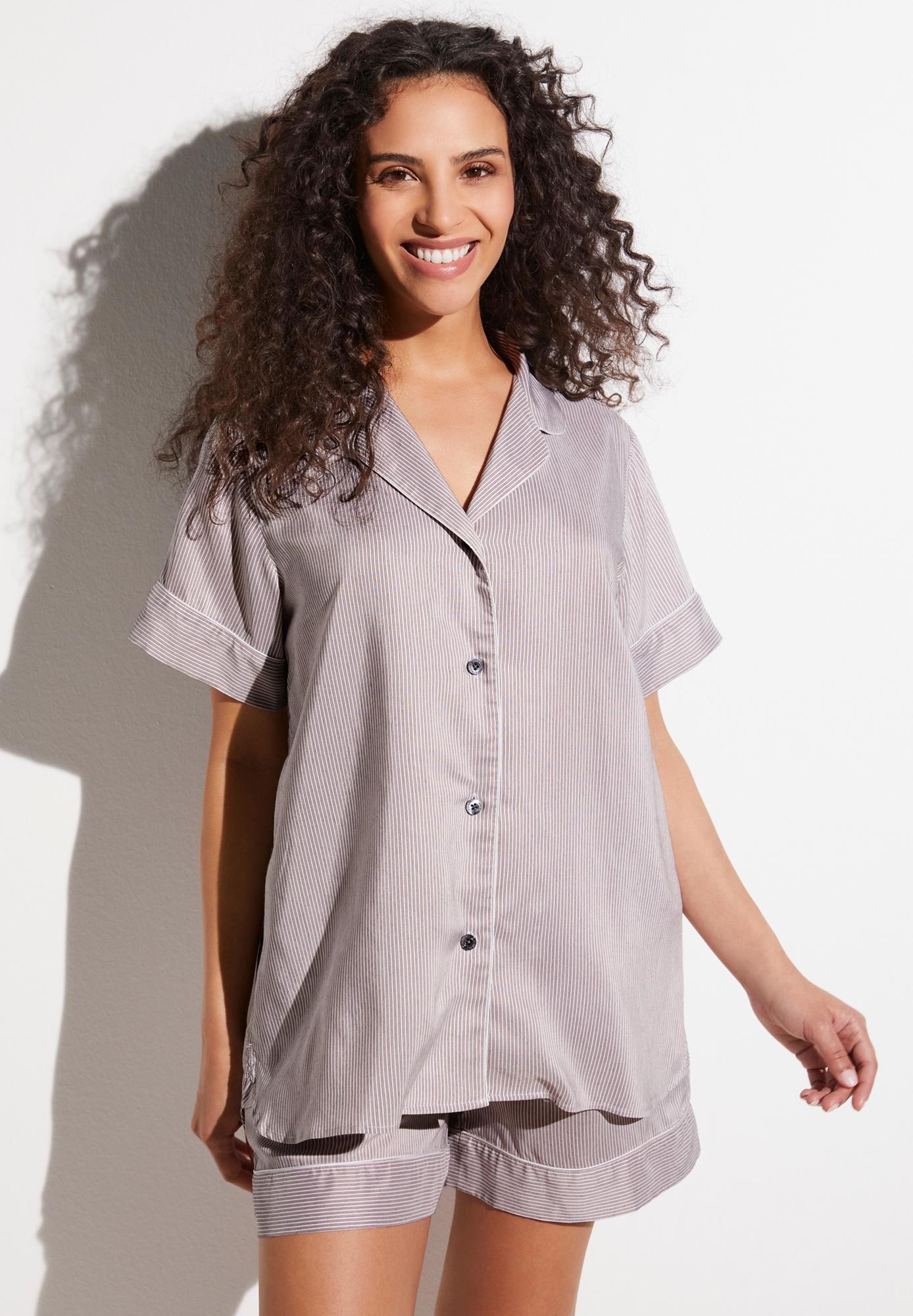 Пижама с шортами Zimmerli, 74% вискоза + 26 шелк, цвет: sand stripes