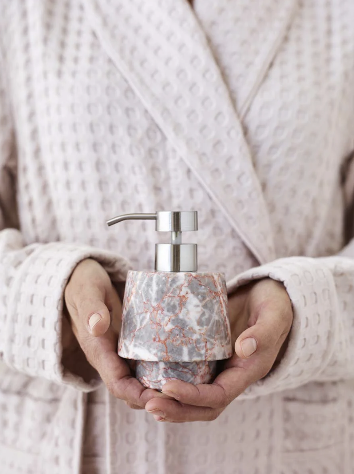 Набор аксессуаров для ванной AQUANOVA Orion almond 3 предмета