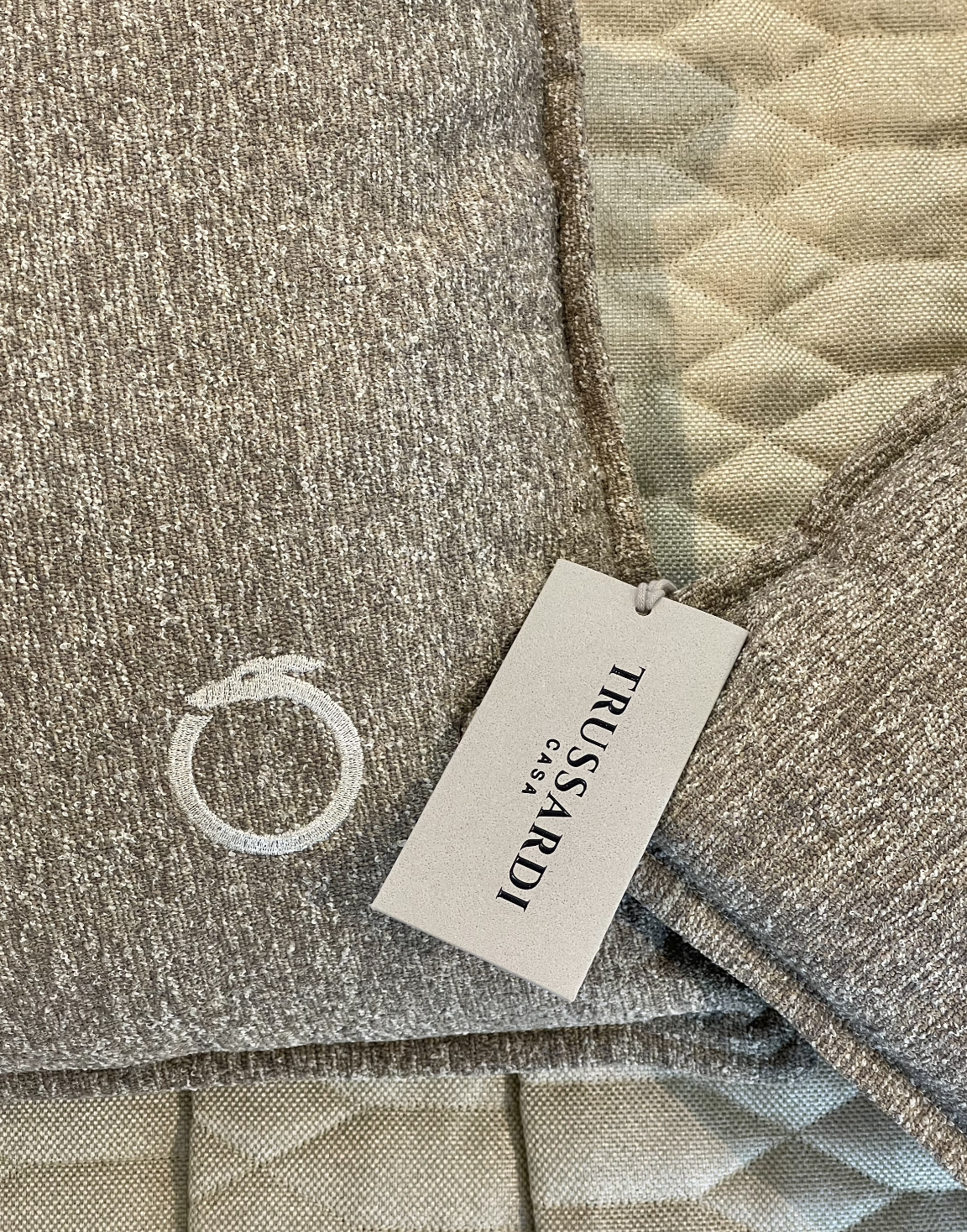 Подушка декоративная Trussardi New Grains 40*40см, цвет: sabbia