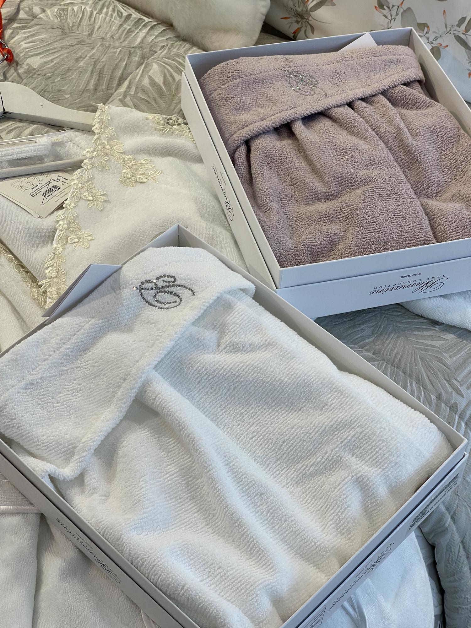 Парео BLUMARINE Risveglio выбор цвета: пыльно-розовый, белоснежный