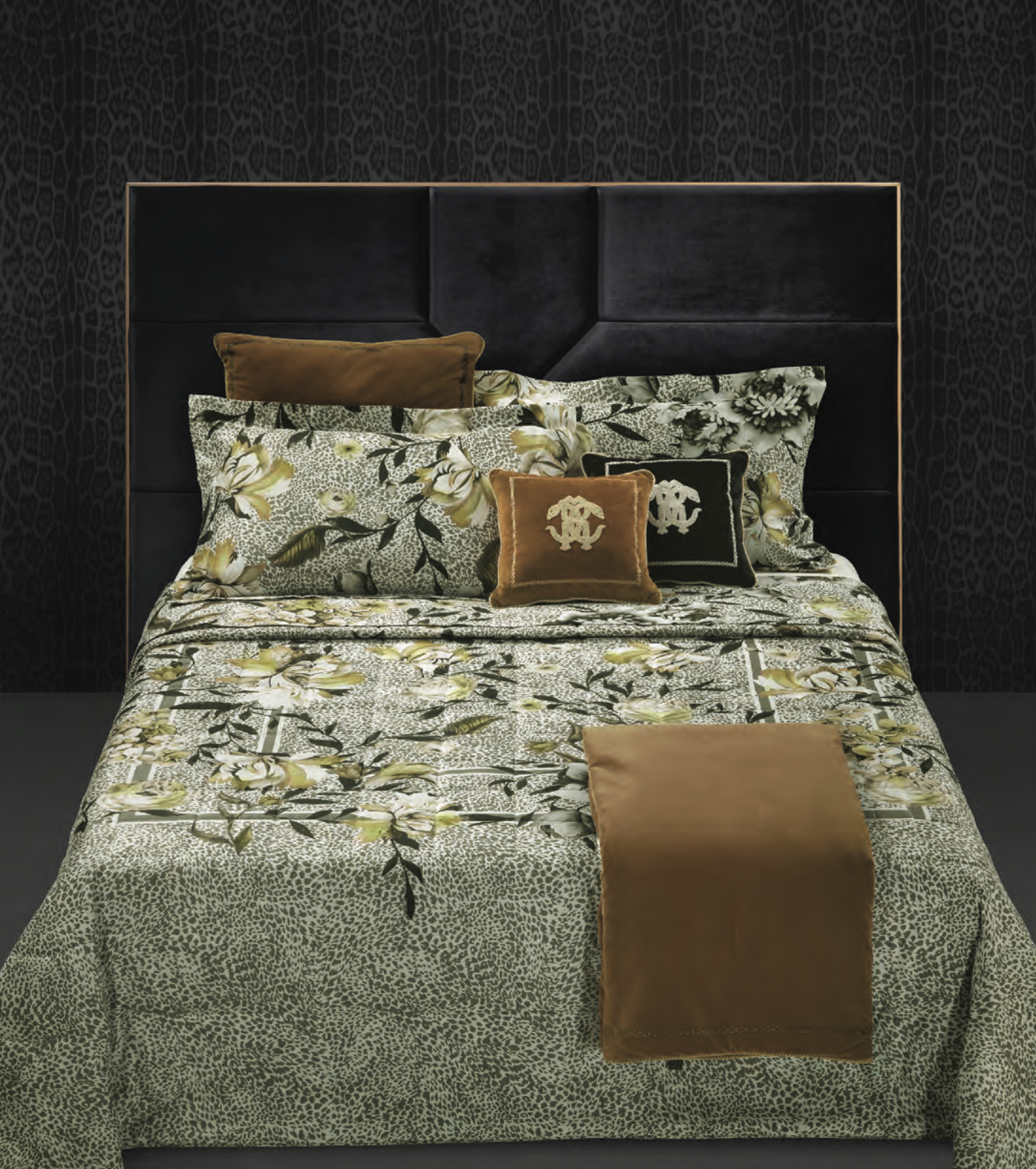 Постельное белье двуспальное Roberto Cavalli Love Nest col.002