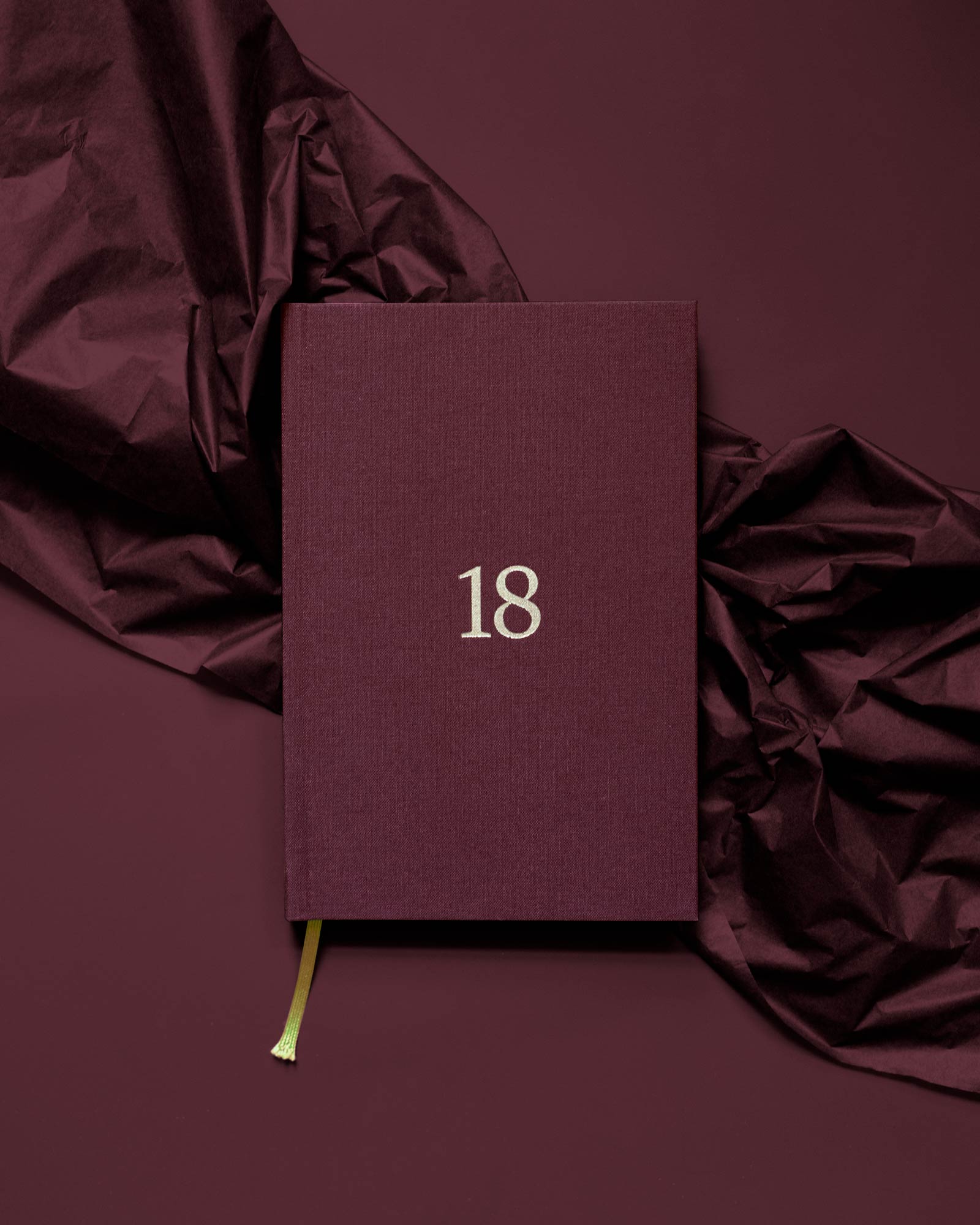 Книга Твои 18 (Пион)