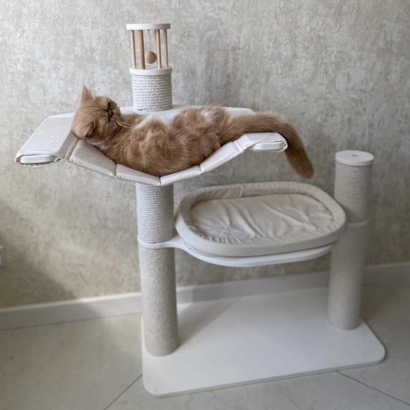 Небольшой напольный комплекс (без домика) с лежаком и гамаком для кошки (игрушка и хлопковый канат) 105 см (арт. GOOD-H)