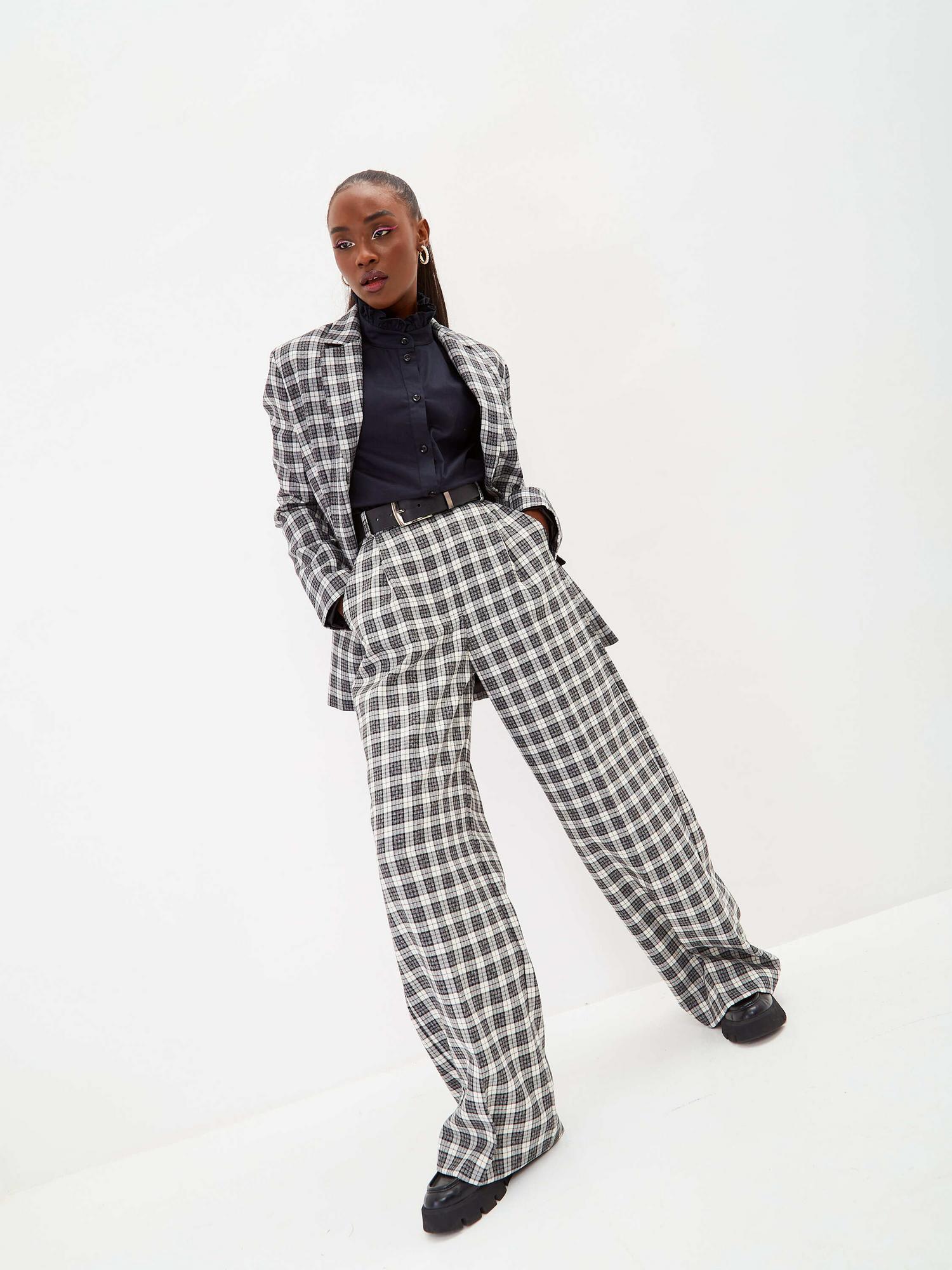 Брюки прямые с эластичным поясом