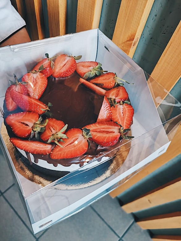 Торт-суфле «Птичье молоко»