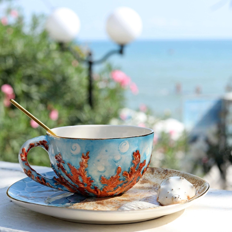 Handmade porcelain cup and saucer "Corals"