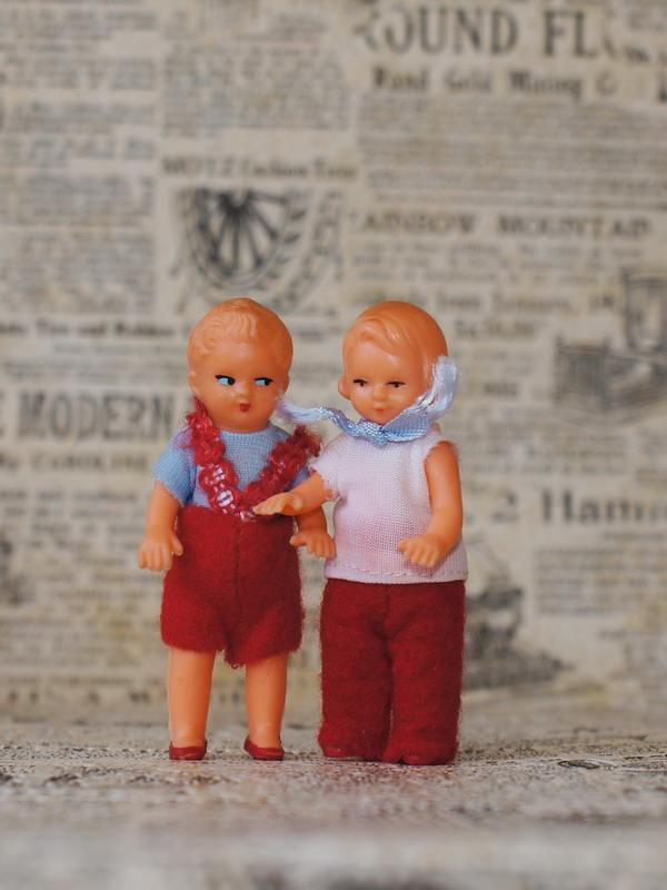 Куколки ГДР, в оригинальной одежде, 8 см, 600396