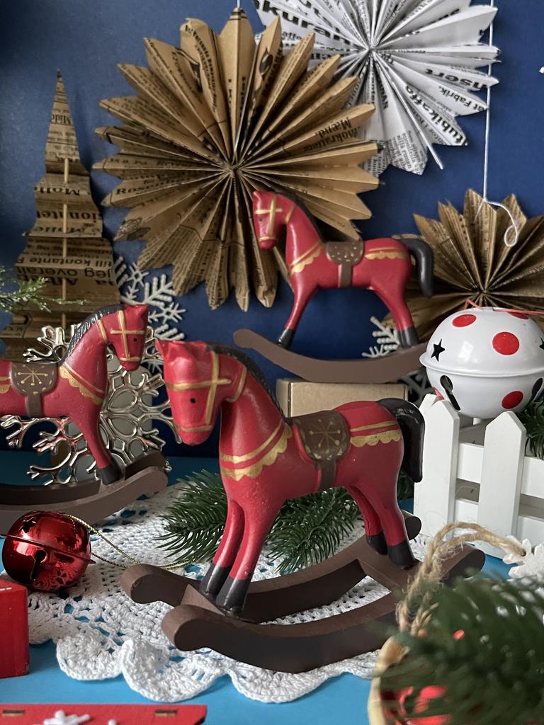 Лошадка-качалка, Новый год, старинные куклы