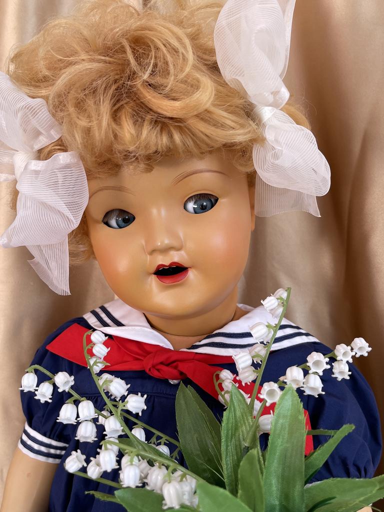 Большая кукла Зоннеберг