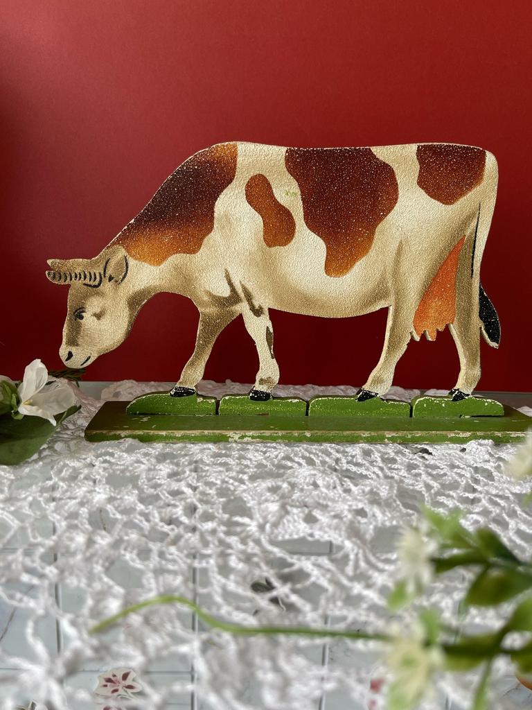 Корова на подставке, игрушка СССР